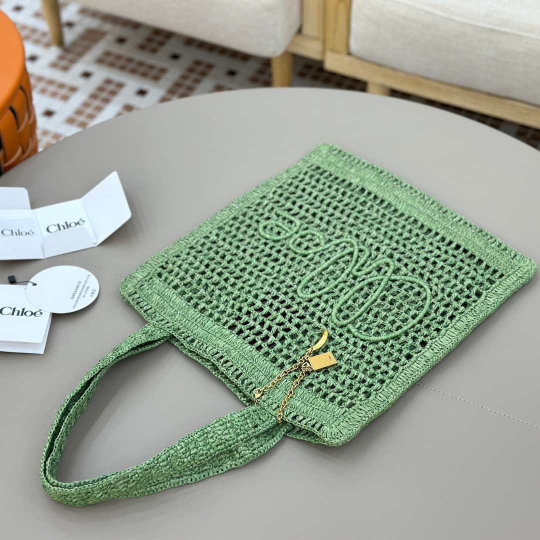 CHLOÉ SOMMER-BANANEN-TASCHE AUS RAPHIA