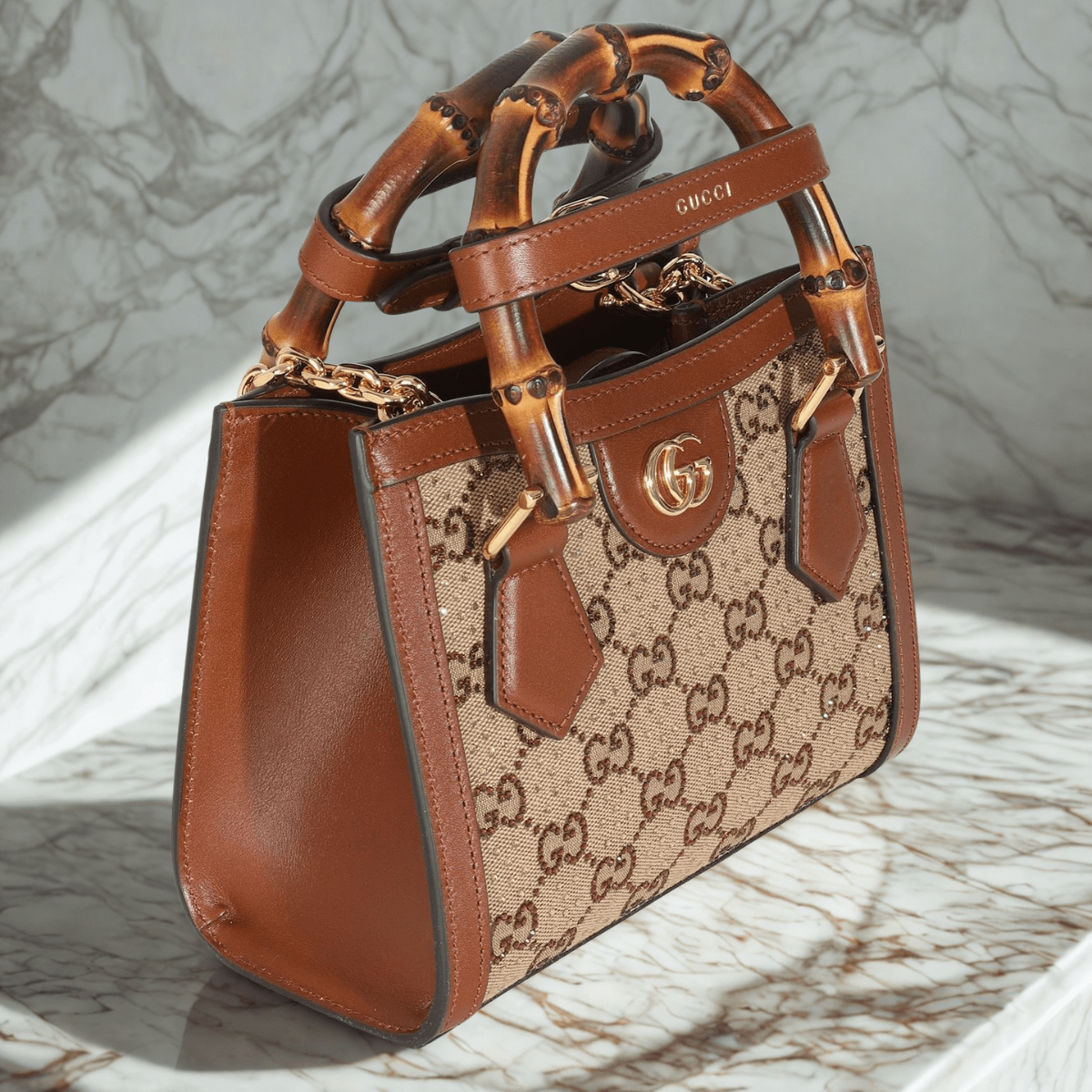 Gucci Diana Kleine Tote Tasche mit Kristallen