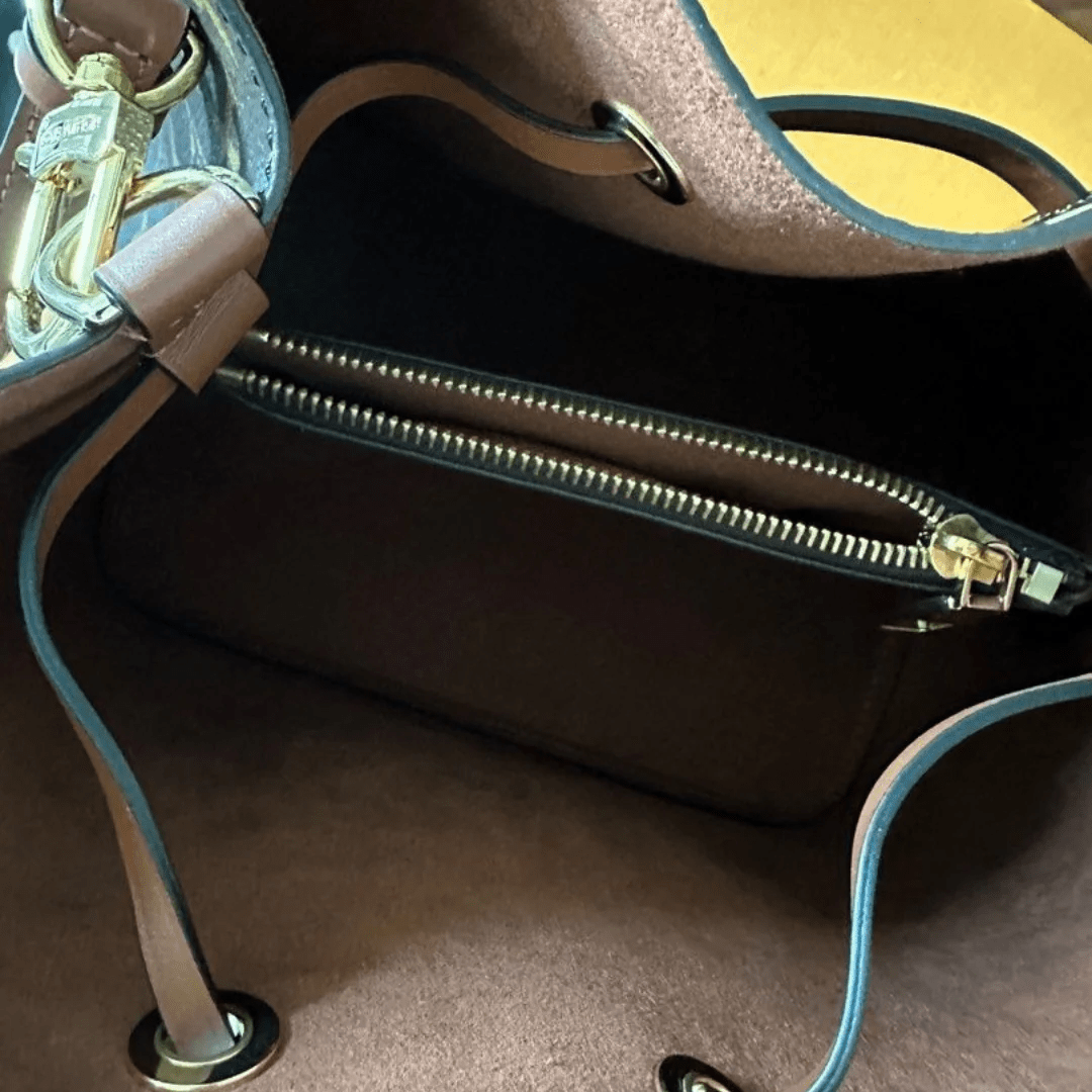 Louis Vuitton – Néonoé MM