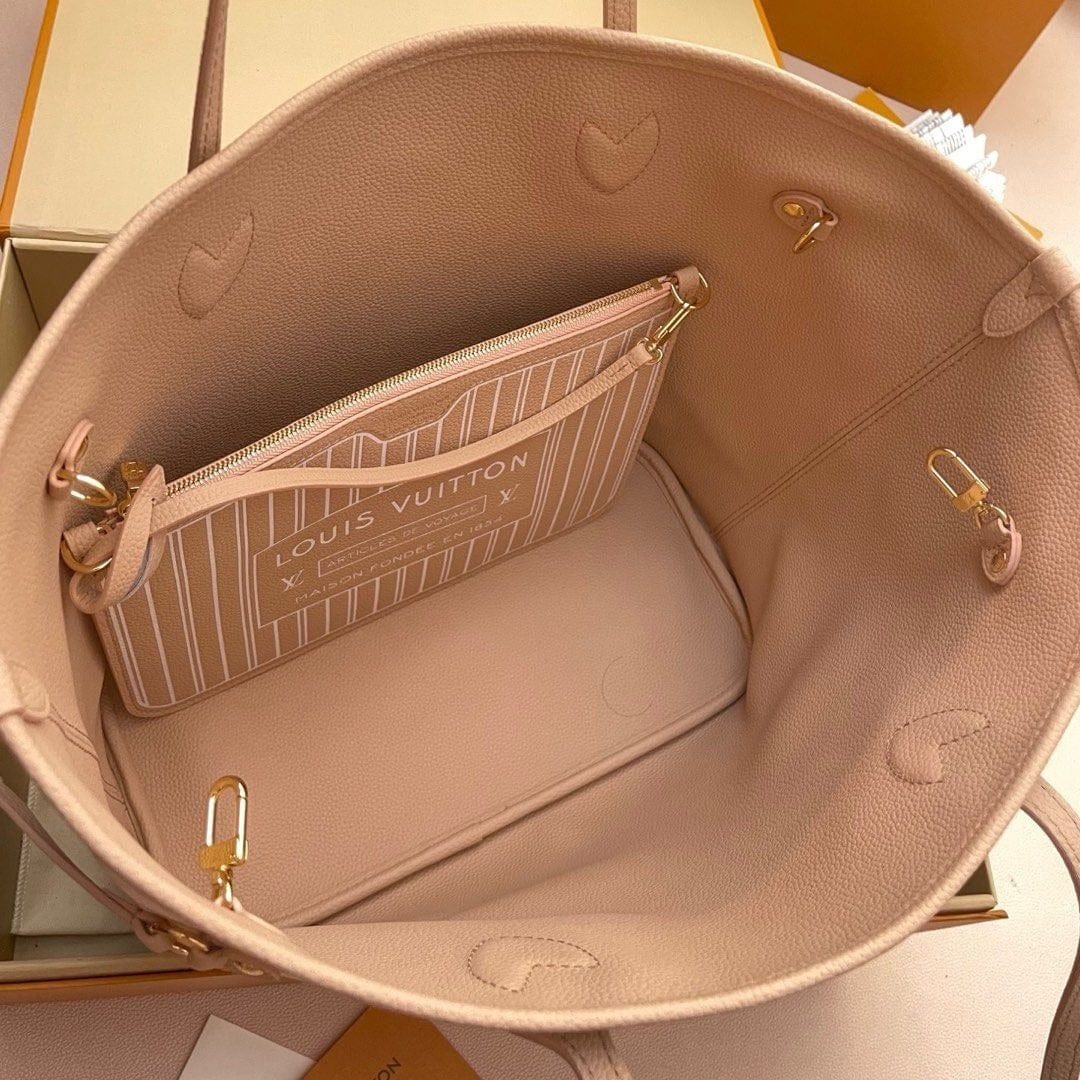 Louis Vuitton – Neverfull Inside Out MM