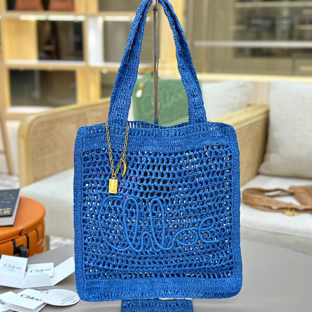 CHLOÉ SOMMER-BANANEN-TASCHE AUS RAPHIA
