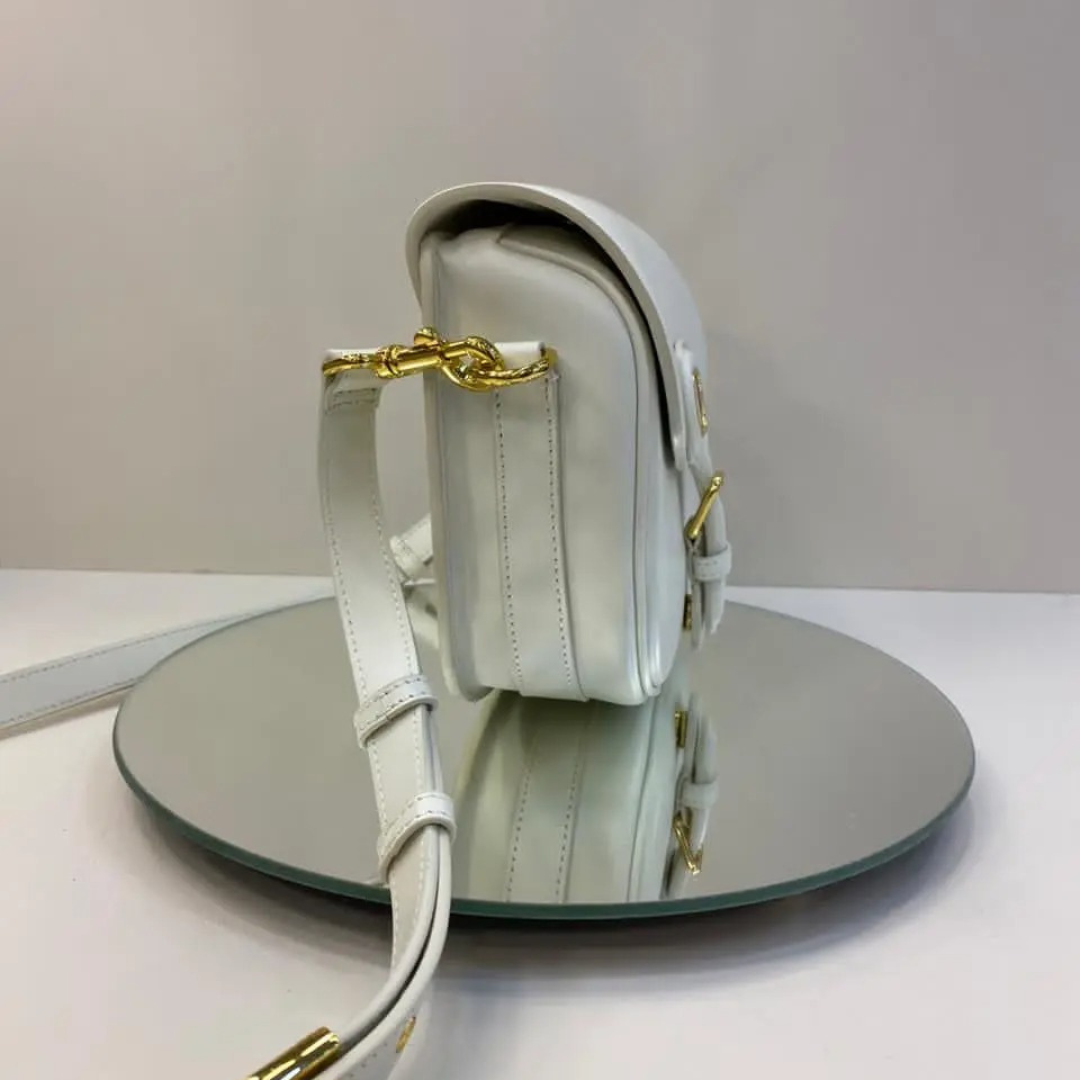 DIOR BOBBY MITTELGROSSE TASCHE