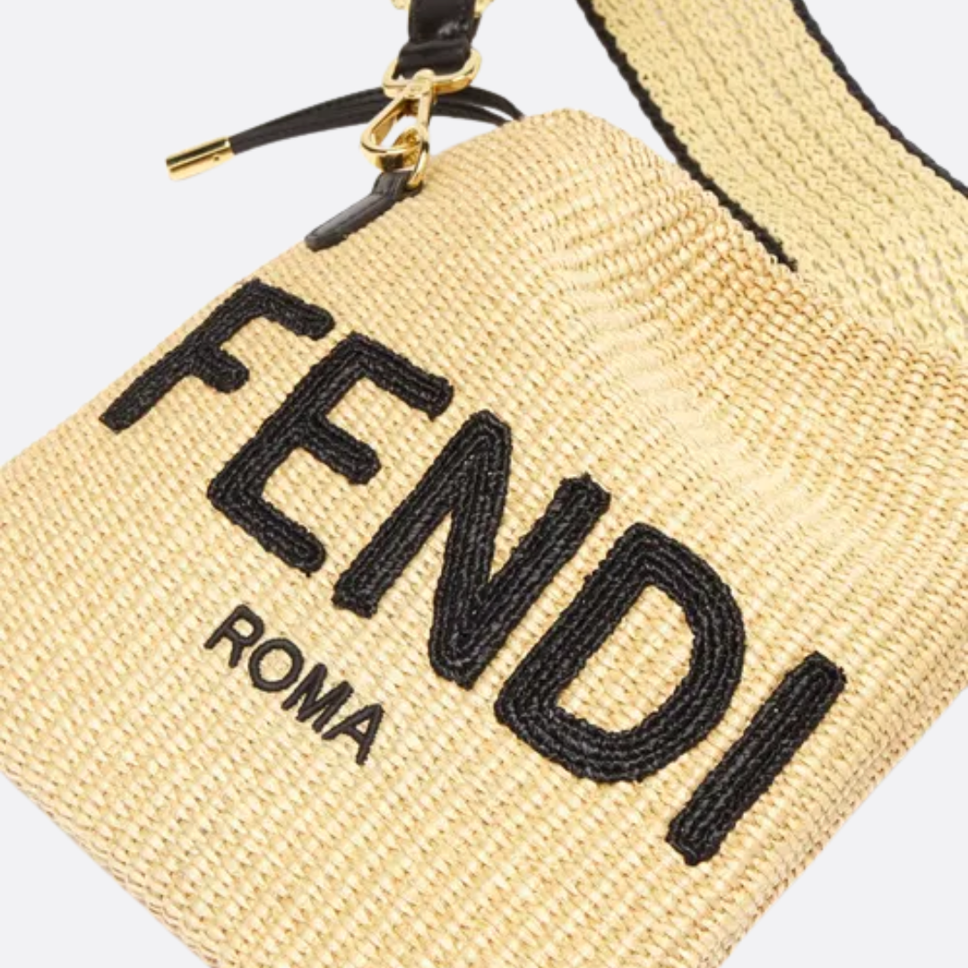 FENDI SACK SMALL GEWEBTE STROHTASCHE IN BEIGE