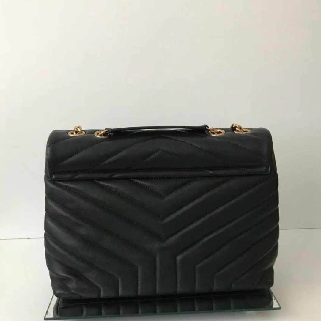 YSL SIGNATURE-KIT – LOULOU-TASCHE & OPYUM-SANDALE