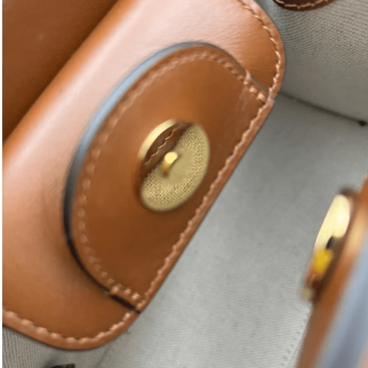 Gucci Diana Kleine Tote Tasche mit Kristallen