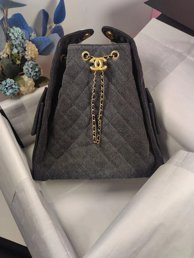 CHANEL 25 MEDIUM-TASCHE