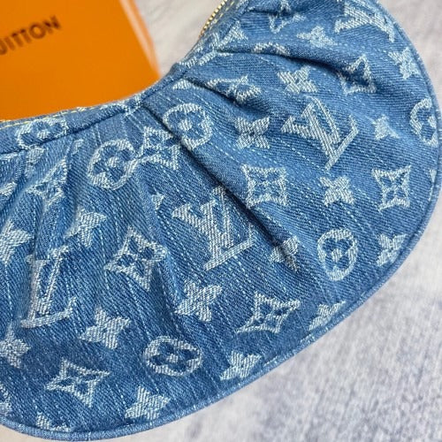 POCHETTE VALLEY-TASCHE VON LOUIS VUITTON