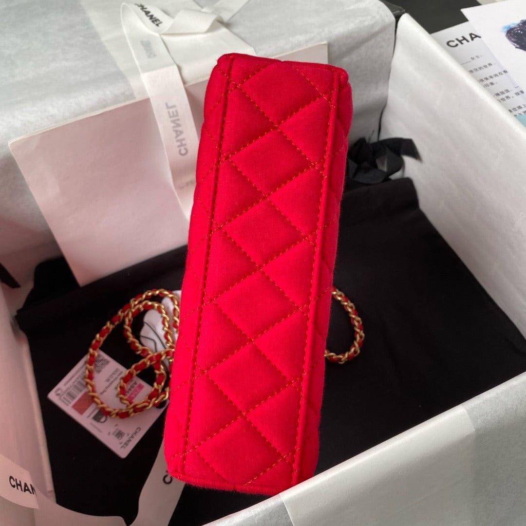 Chanel Matelassé Handtasche – Rot Canvas