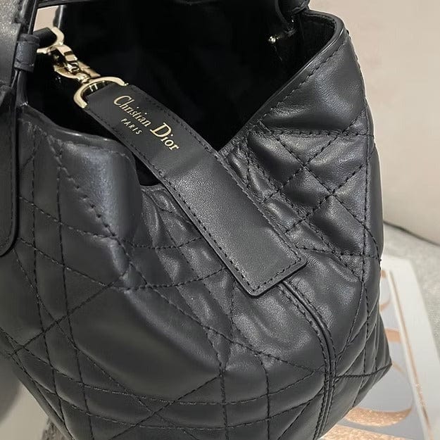 Dior Toujours Vertical Medium Tote Tasche